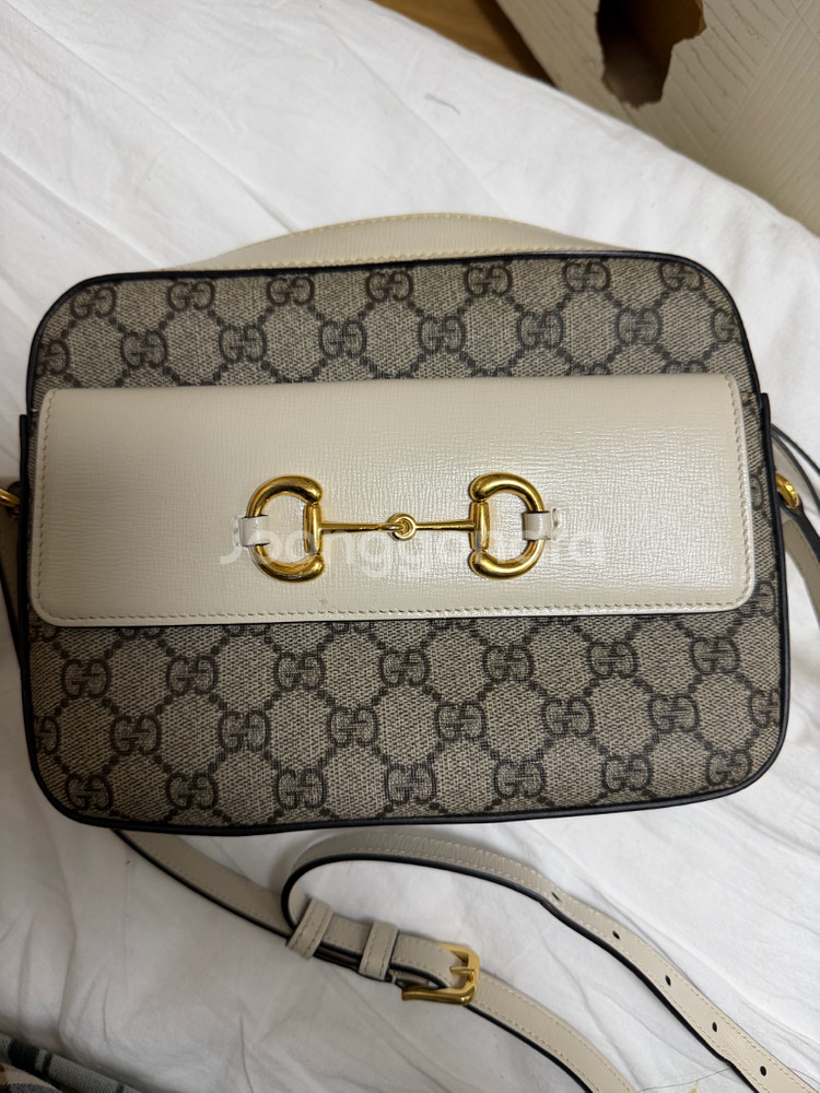 구찌 GG 캔버스 레더 크로스백--0