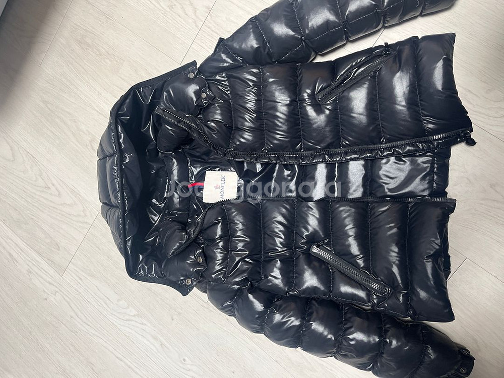 몽클레어 여성 패딩점퍼--0