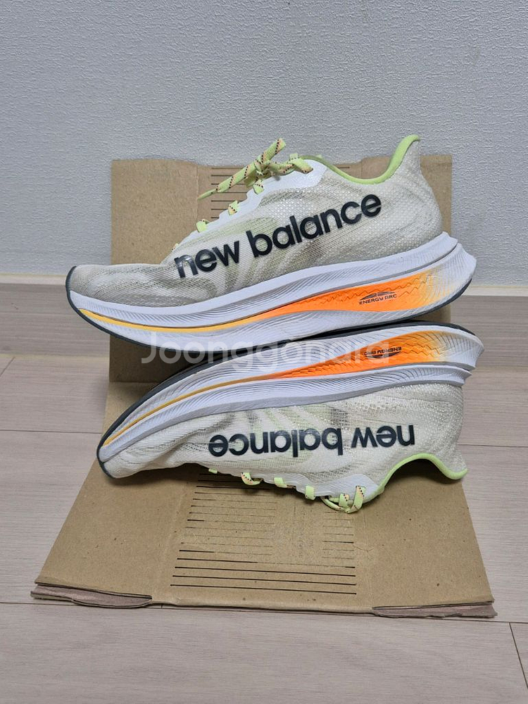 뉴발란스 sc트레이너 v2 250 D--3