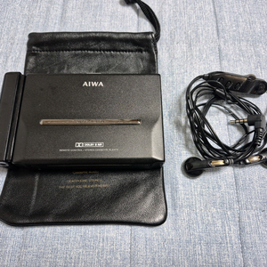 AIWA HS-PL55 블랙색상 판매합니다.