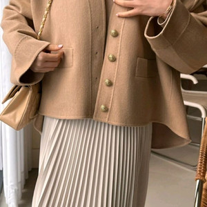 새상품)보웬 핸드메이드 코트