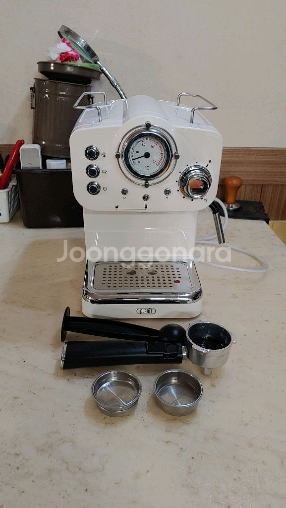 플랜잇 반자동 에스프레소 커피머신 화이트 PCM-F15--0