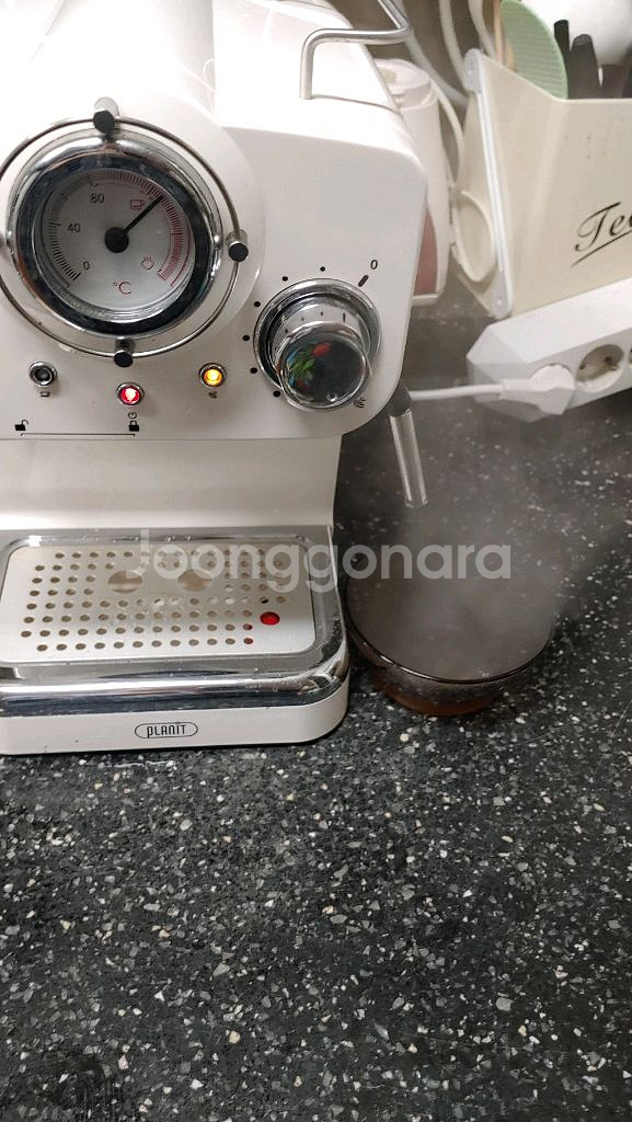 플랜잇 반자동 에스프레소 커피머신 화이트 PCM-F15--6