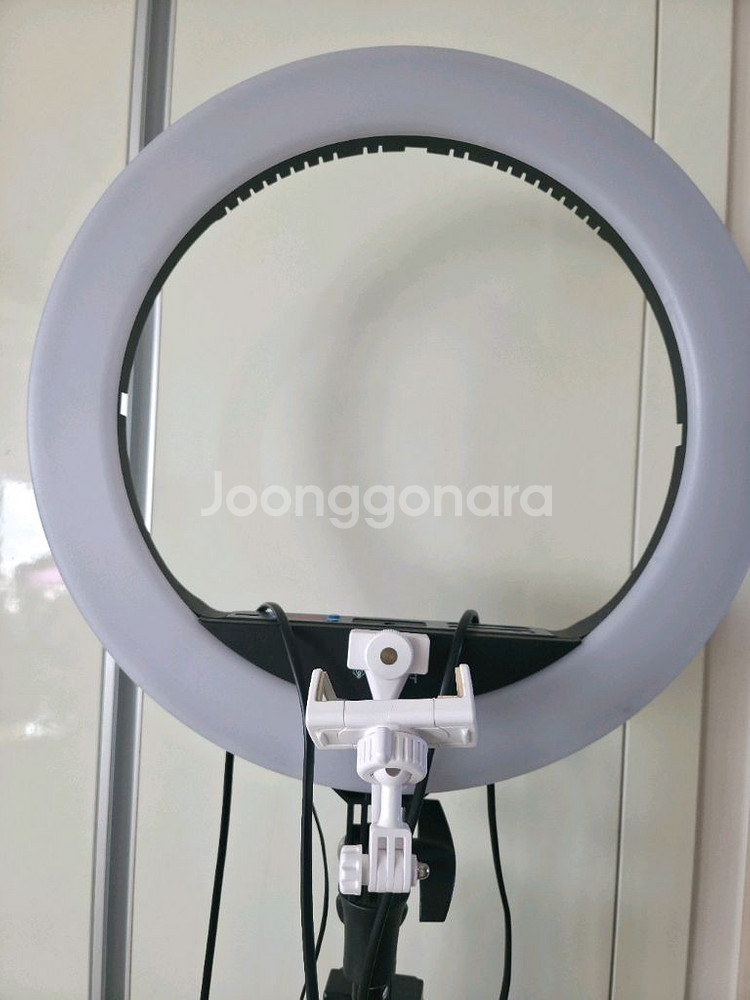 유쾌한생각 룩스원라이트 컬러풀 조명.유튜브촬영용.--2