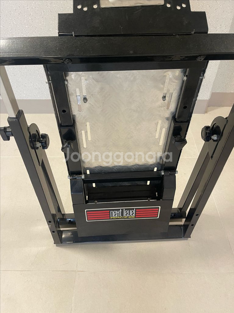 Next Level Racing 레이싱 휠--1