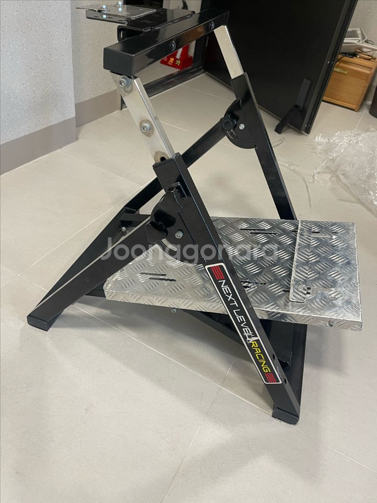 Next Level Racing 레이싱 휠--0