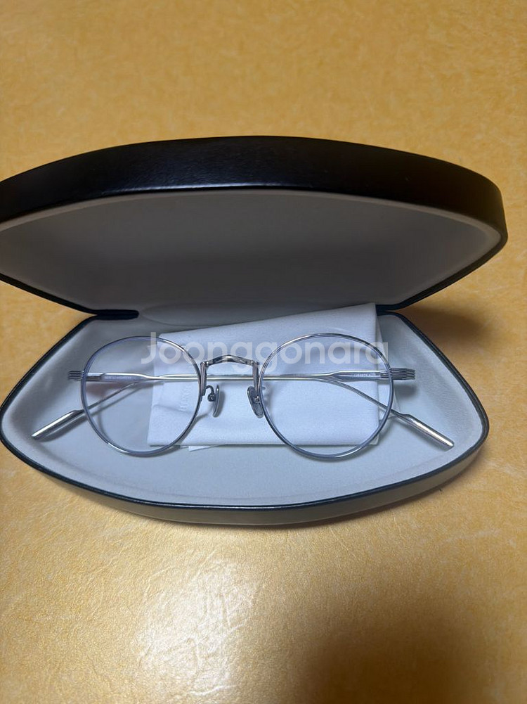 젠틀몬스터 리버티X 은색 팝니다--0