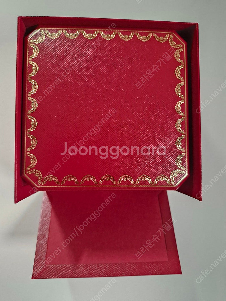 까르띠에 앵끌루팔찌 케이스 쇼핑백팝니다--1