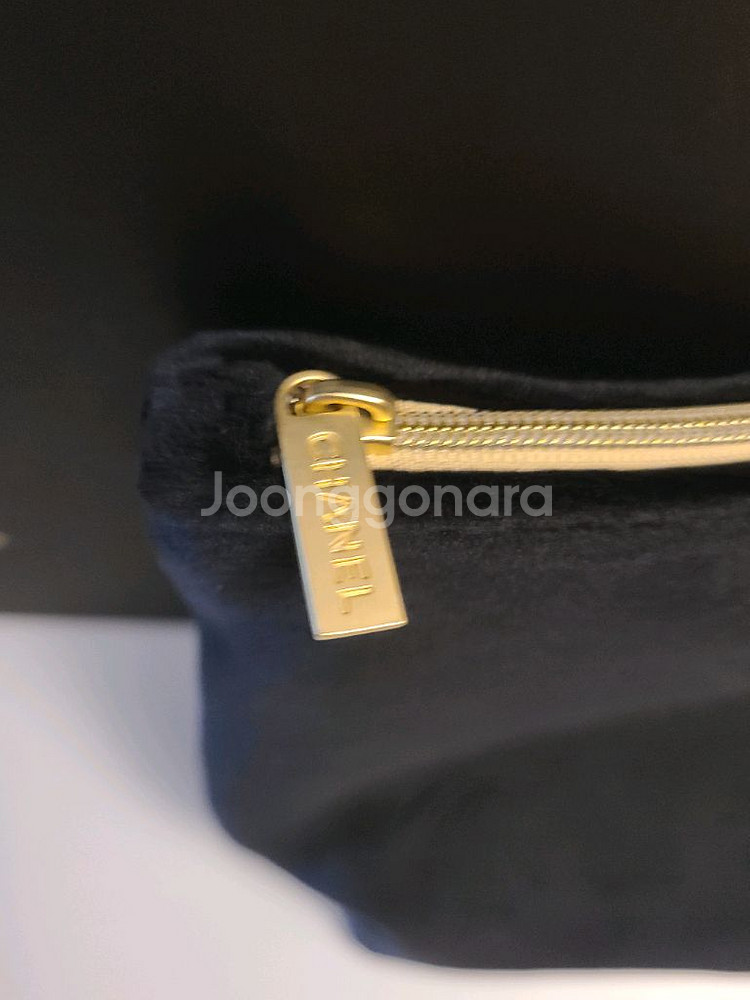 정품) 샤넬 벨벳 파우치 (코스메틱)--4