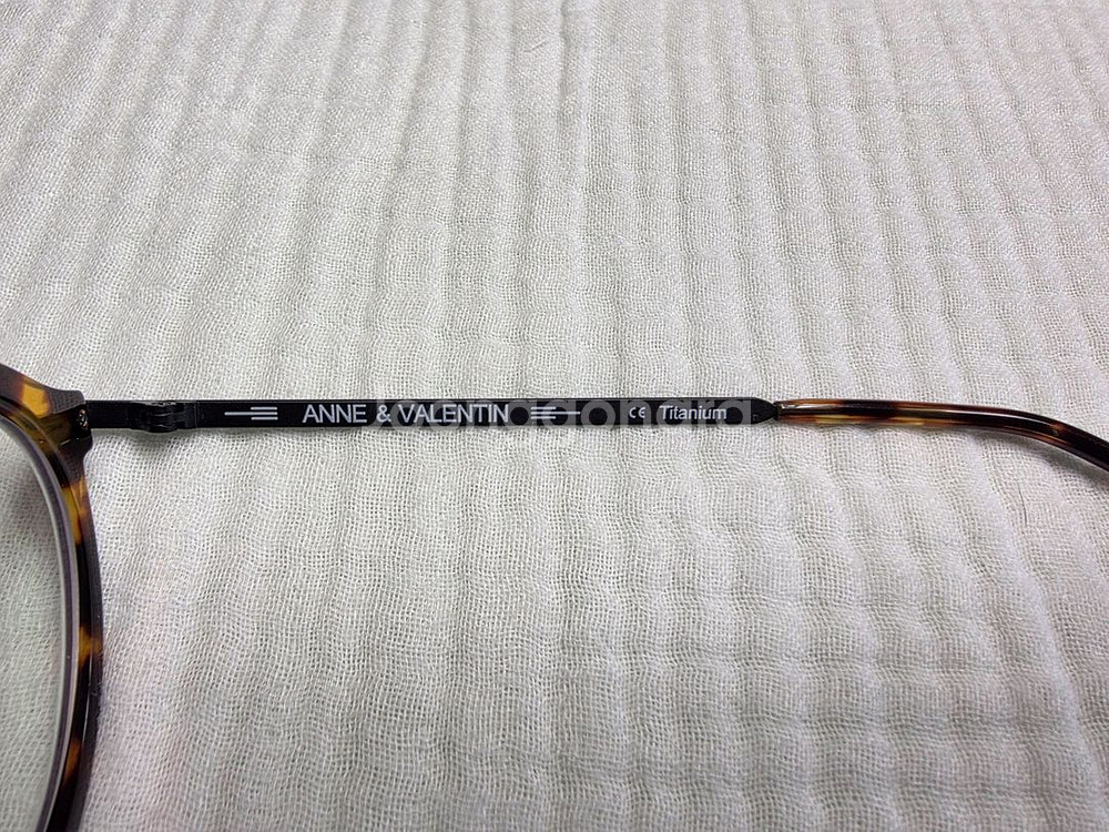 안네발렌틴 M5 안경테 판매합니다.--4
