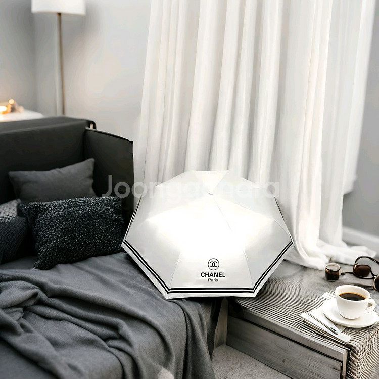 샤넬 우산/양산 겸용 선물용도 새상품 블랙 무배--6