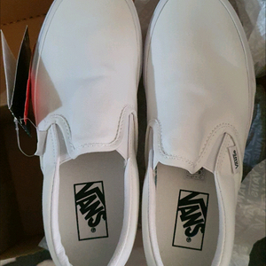 반스 클래식 슬립온 240 화이트