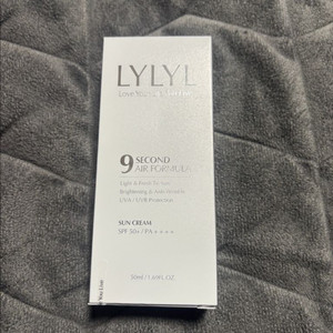 9세컨 에어포뮬라 선크림 릴릴 선크림