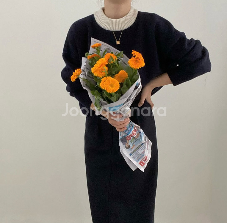 어그스트 베이지보울 로맨틱 니트--2