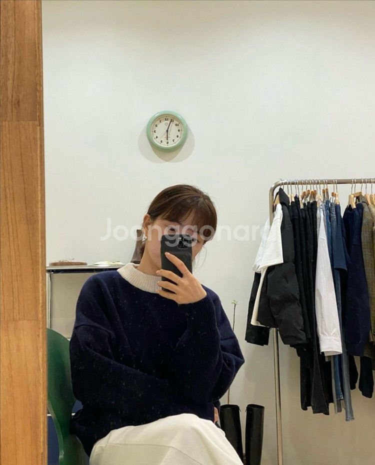 어그스트 베이지보울 로맨틱 니트--3