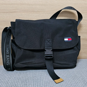 타미진 메신저백