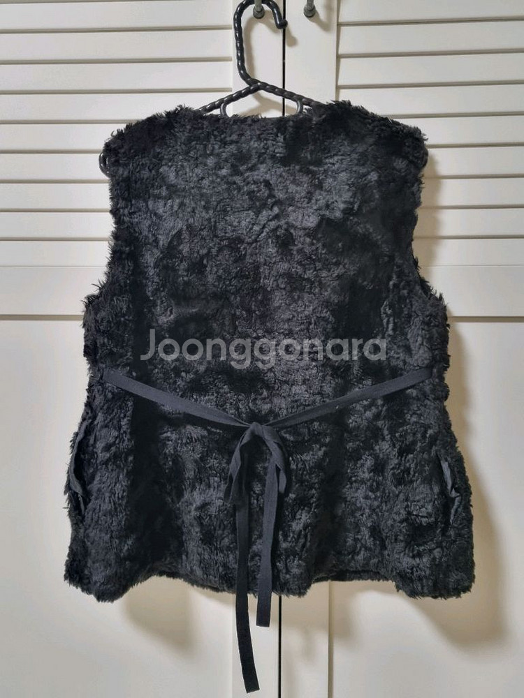 블랙털 베스트. 프리사이즈--1