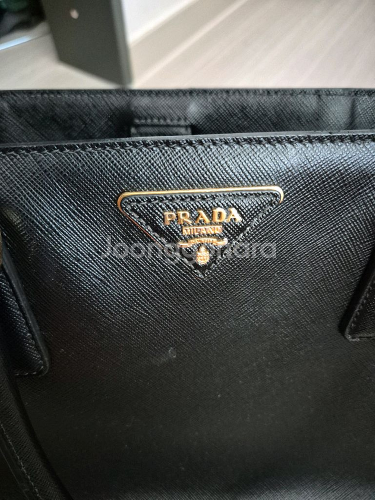 프라다 사피아노 레더 토트백--2