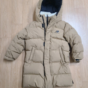 뉴발란스키즈 구스다운 패딩점퍼 130사이즈