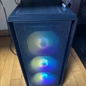 고성능 게이밍 PC 본체 7500F 4060TI 판매합니다.