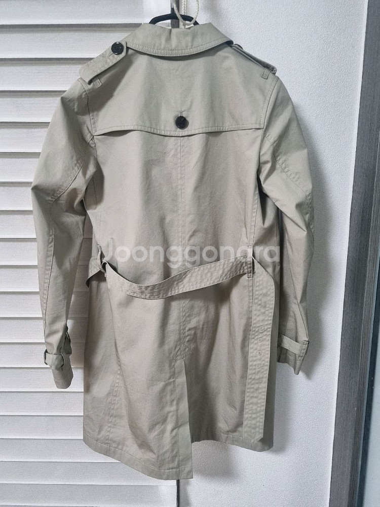 버버리 트렌치코트--1