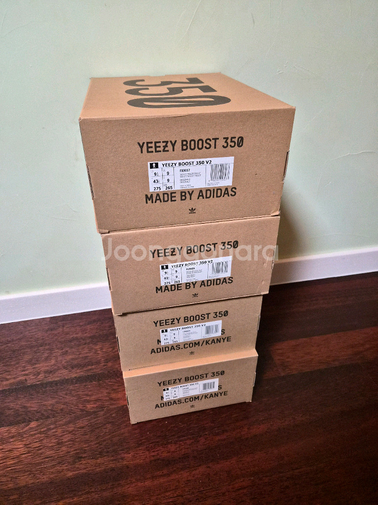 아디다스 이지부스트 350 테일라이트 사이즈 275 (잡화 번호 3)--0