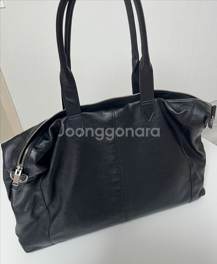 bts 지민 착용 생로랑 가방--7