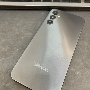 갤럭시점프3 블랙 128GB 무잔상 상태좋은 중고14만팝니다.