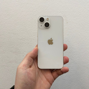 아이폰13미니 화이트 128GB 상태좋은중고33만7천팝니다.