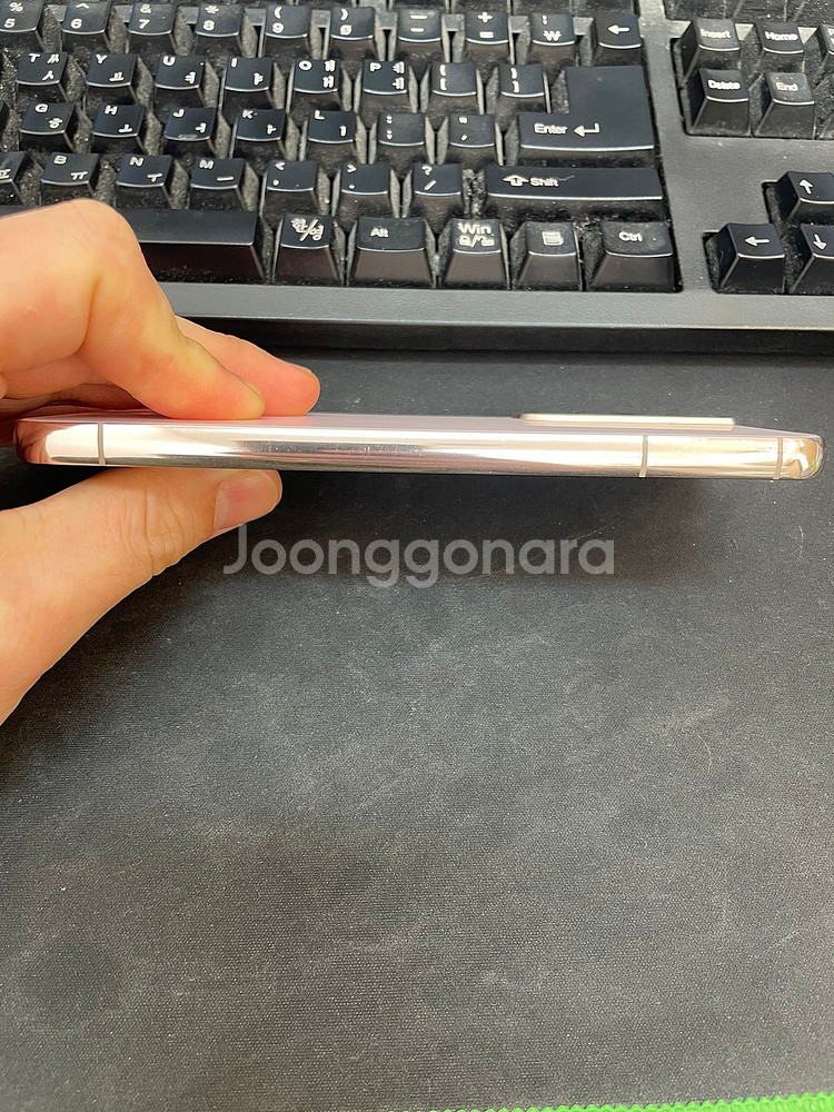 갤럭시S22 핑크골드 256GB 무잔상 상태좋은 중고33만7천팝니다--5