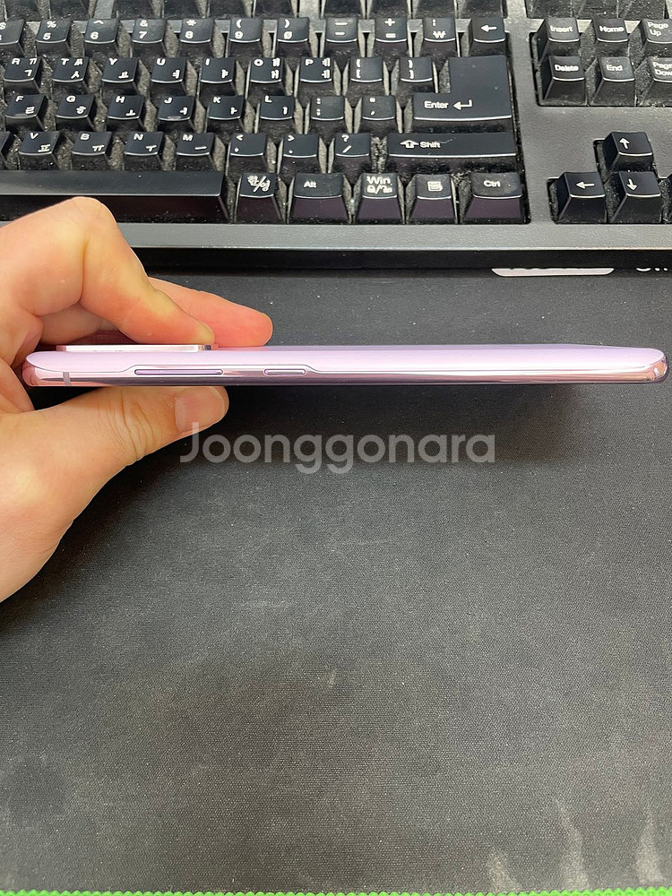 갤럭시S20FE 라벤더 128GB 무잔상 상태좋은 중고17만4천팝니다--3