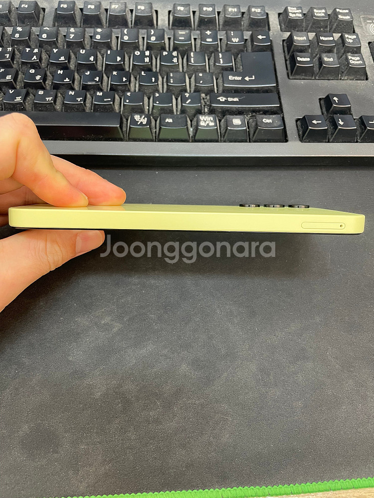 갤럭시A15 옐로우 128GB 무잔상 상태좋은 중고16만3천팝니다.--5