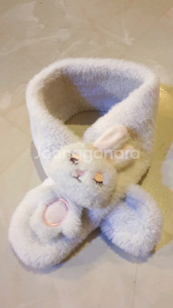 토끼 캐릭터 털 목도리--0