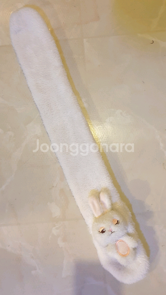 토끼 캐릭터 털 목도리--1