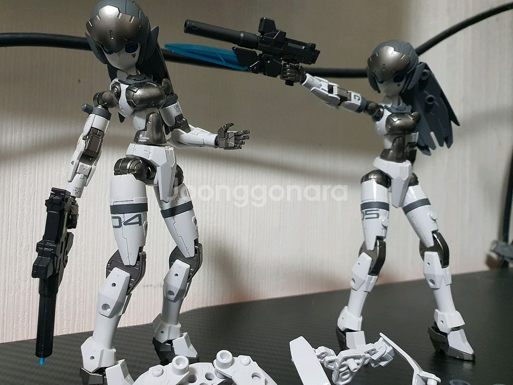 30mm 아체르비 풀도색작 팝니다. 반다이 HG 건담--1