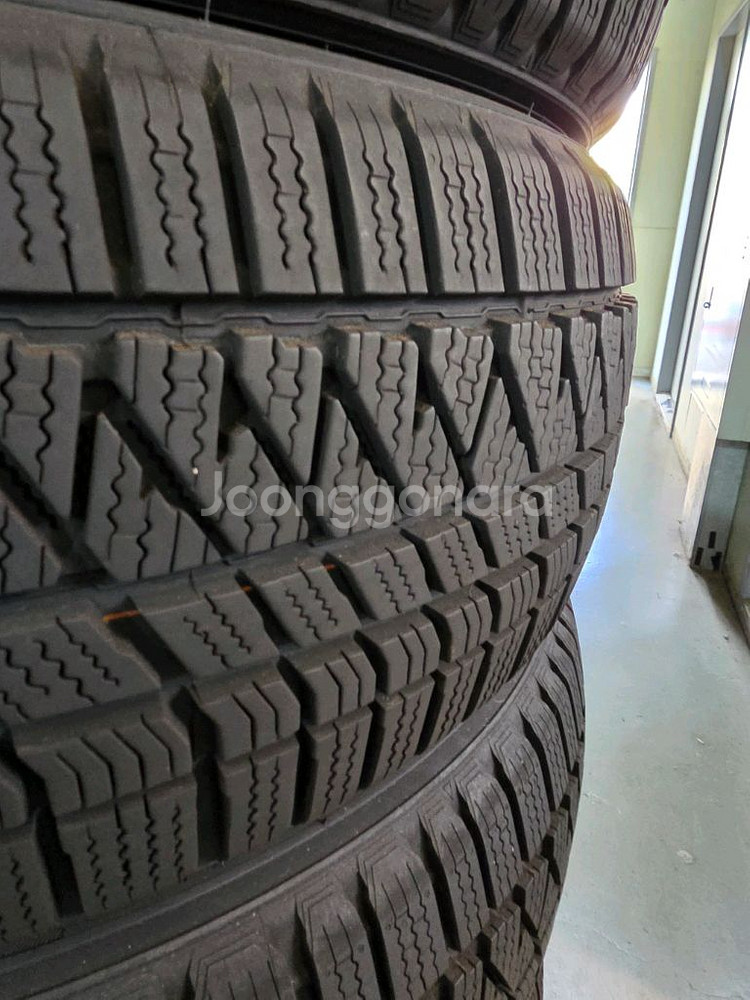 225/60R18 중고타이어--2