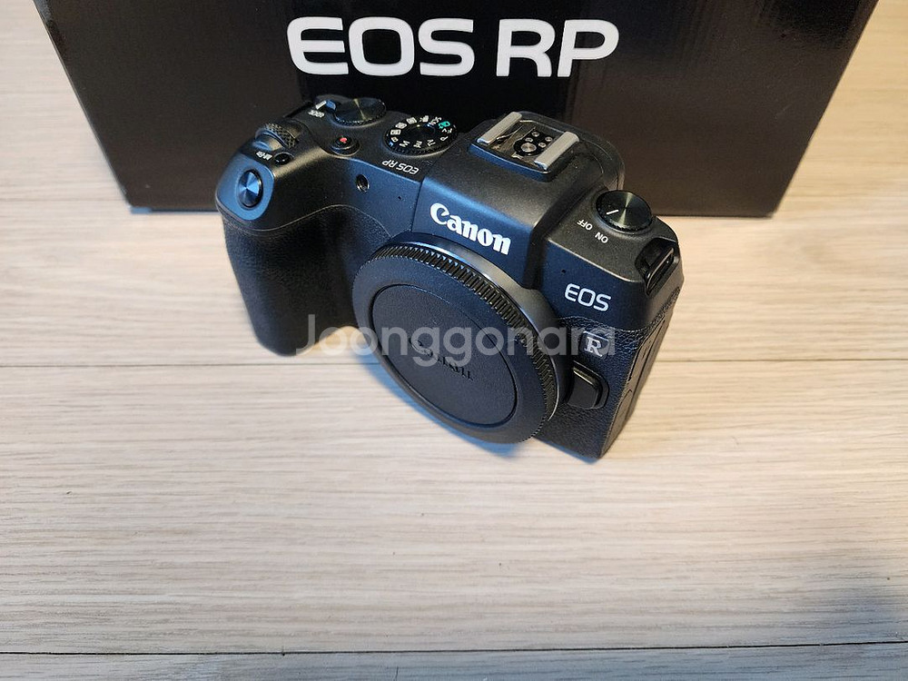 캐논 정품 eos rp 바디와 rf-s 18-45mm f4.5-6.3 is stm 번들렌즈 판매합니다.--6