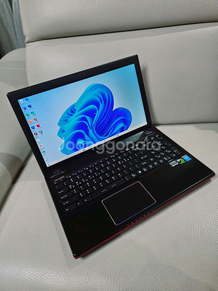 15인치 고성능 i7 게이밍 노트북(램16GB,1.25TB,외관A급)--3