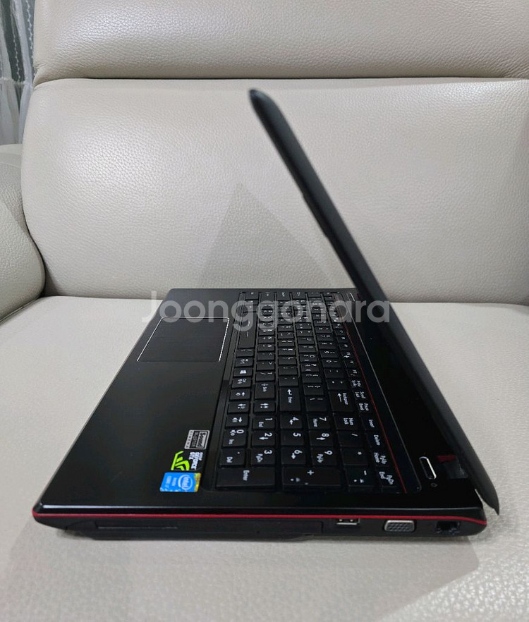 15인치 고성능 i7 게이밍 노트북(램16GB,1.25TB,외관A급)--5