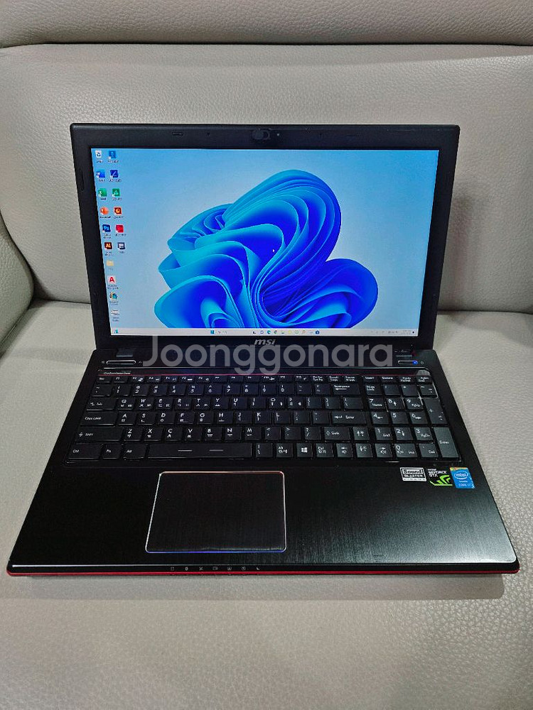 15인치 고성능 i7 게이밍 노트북(램16GB,1.25TB,외관A급)--6