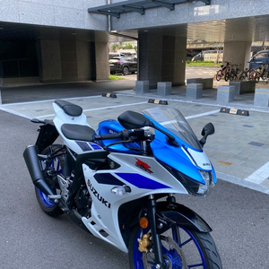 2025년 GSX-R125 신차급 바이크 판매합니다. 이미지