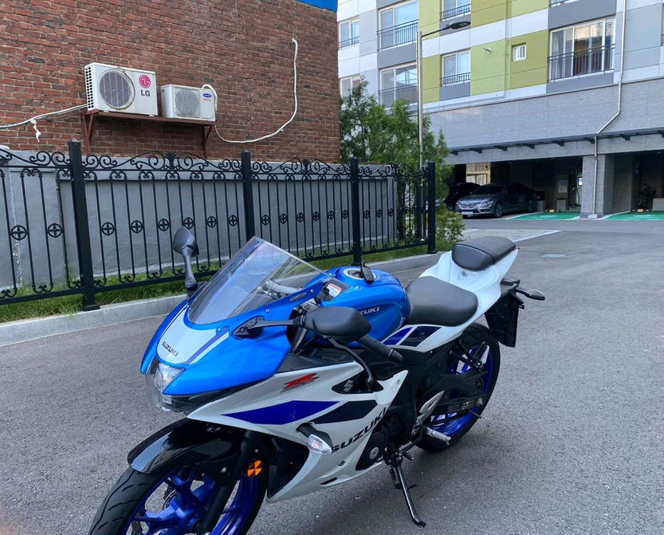 2025년 GSX-R125 신차급 바이크 판매합니다. 이미지