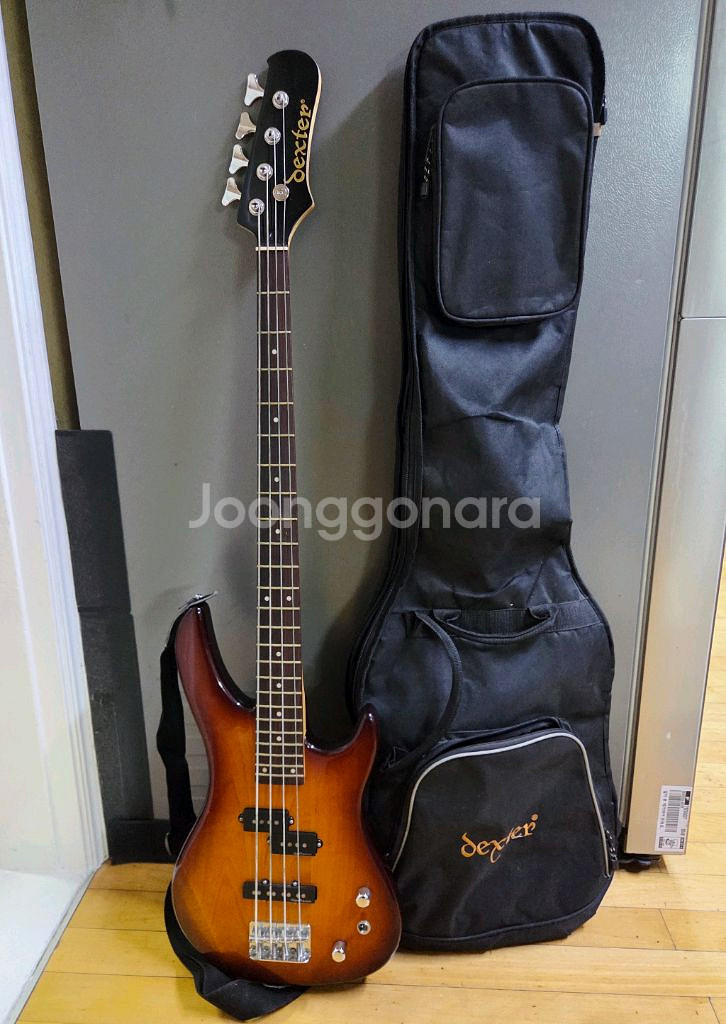 덱스터 베이스 기타 + 케이스--0