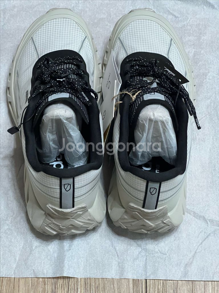 새상품) 노다002 신더 US 8--1