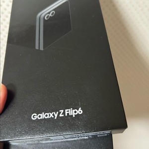 갤럭시Z플립6 256G 미개봉자급제