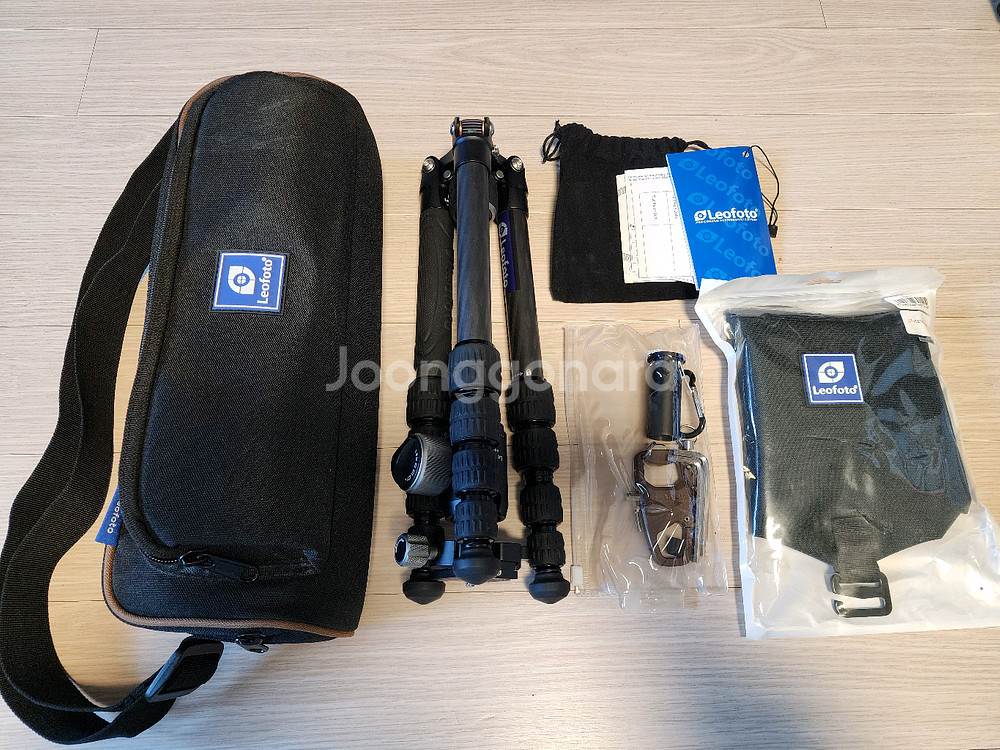 레오포토 어반 LX-225CT + XB-32Q 카본삼각대 팝니다--0