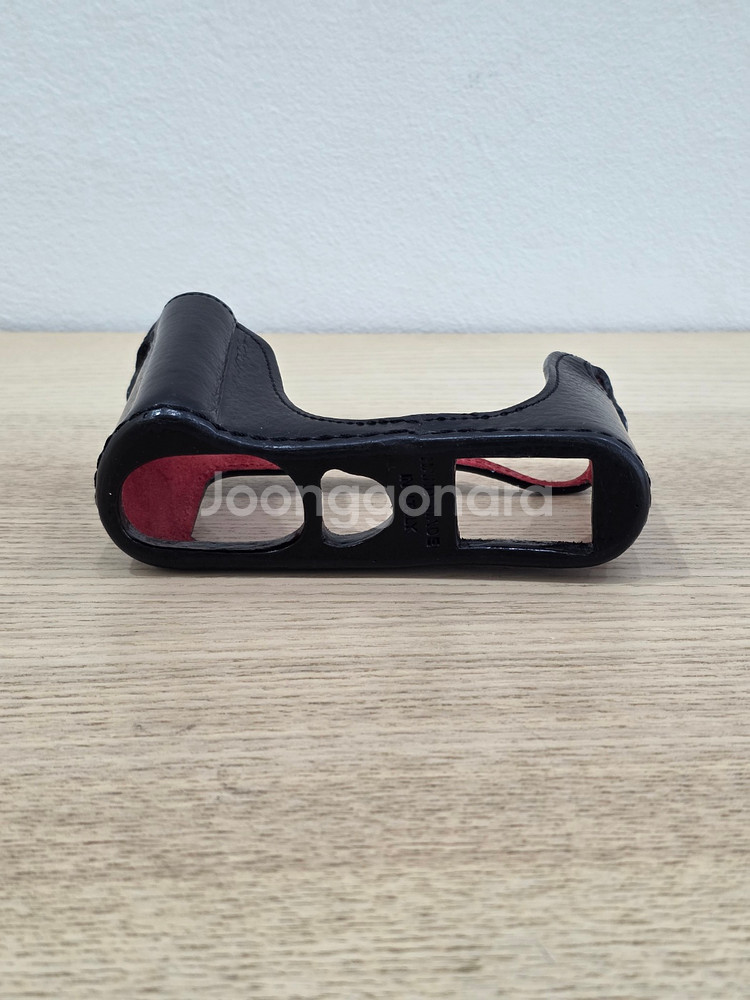 이태리 루이지 라이카 Q2 가죽 하프케이스 블랙 판매--5