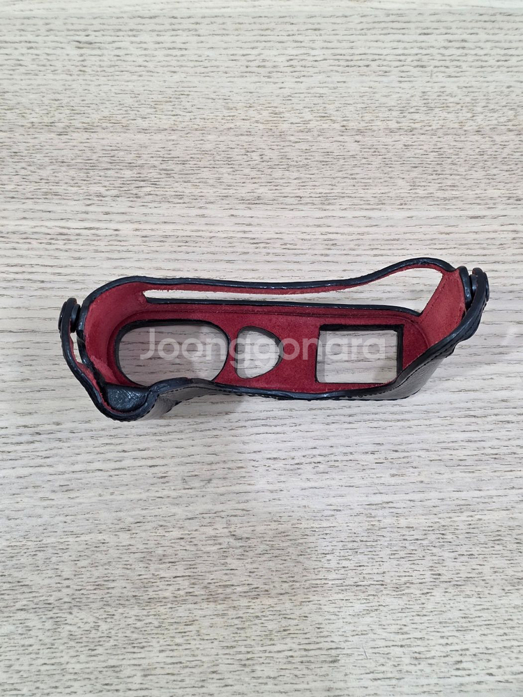 이태리 루이지 라이카 Q2 가죽 하프케이스 블랙 판매--4