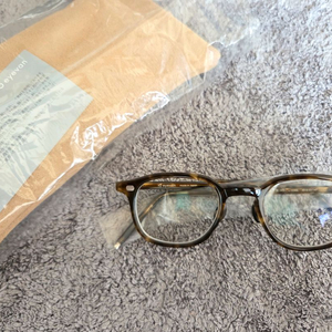 (새제품) 텐아이반 NO.7 톨토이즈 45 1038컬러 10EYEVAN