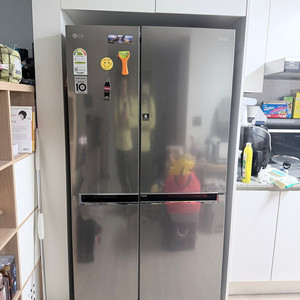 LG 오브제컬렉션 4도어 냉장고 811L (S833S30)